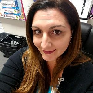 Meet your Posher, Monica